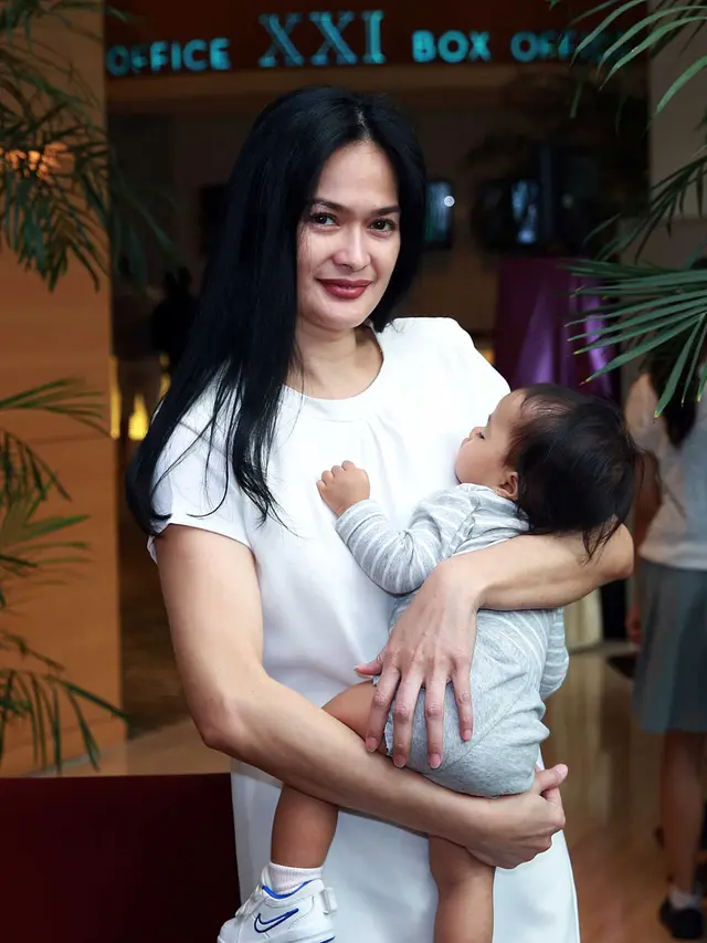 [Bintang] Donna Harun