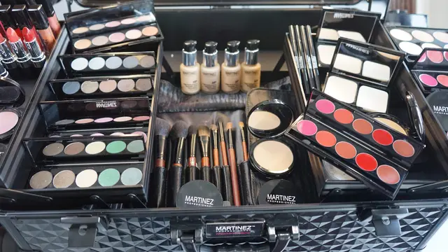 Livienne Russellia pebisnis kosmetik lokal yang sukses