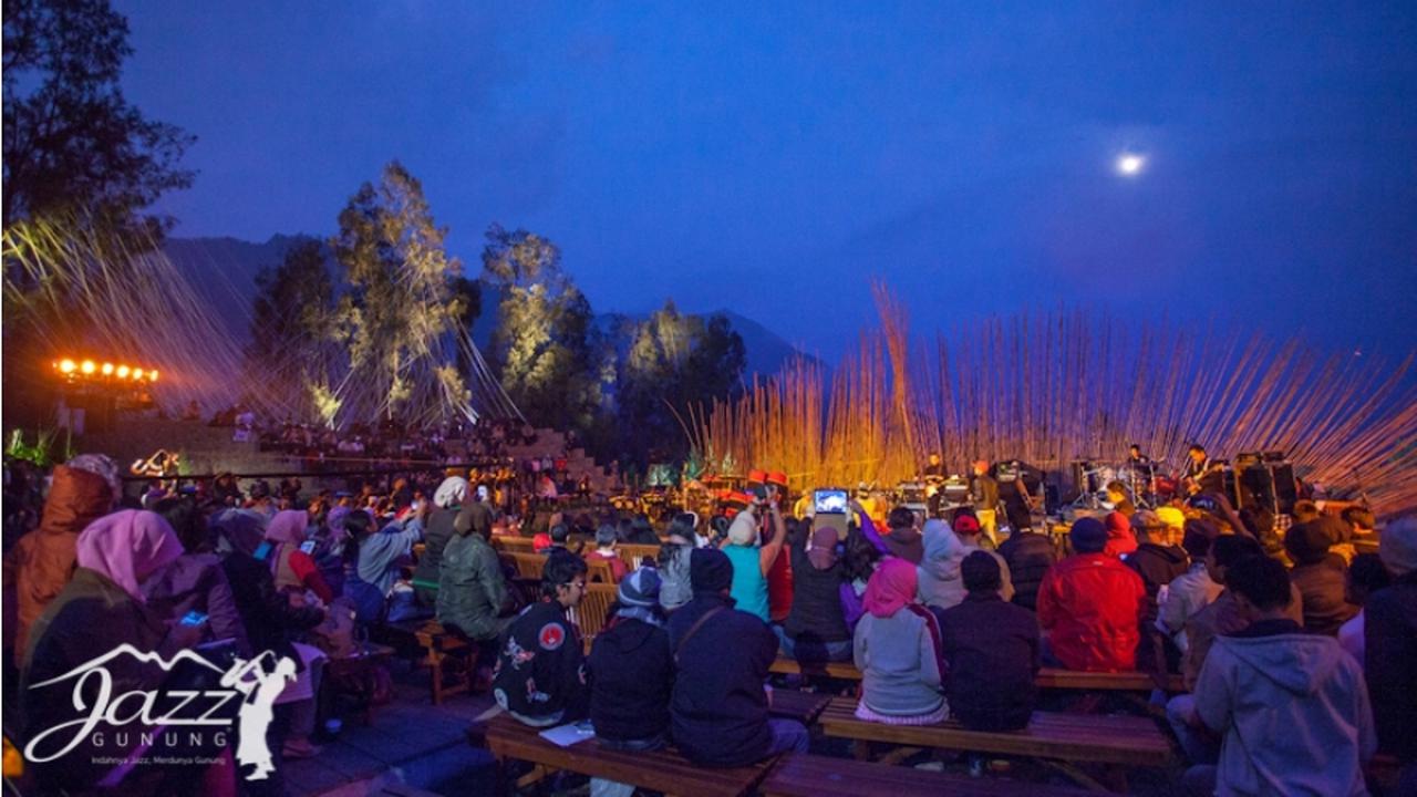 Nge-Jazz Sejuk ala Jazz Gunung Kembali Digelar