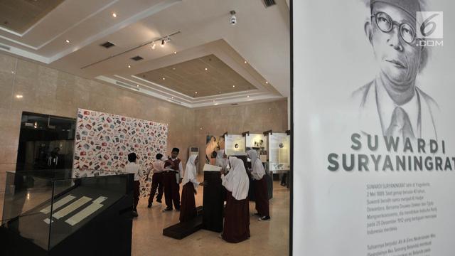 Mengunjungi Pameran Surat Pendiri Bangsa di Museum Nasional