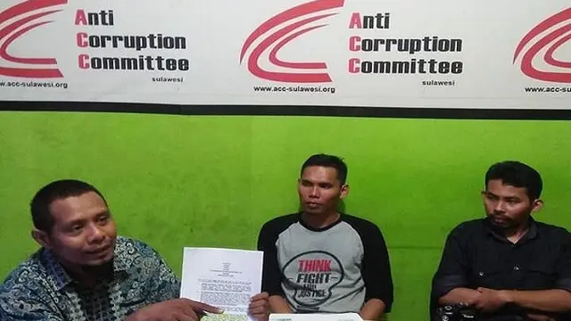 Penyidik memeriksa Wabup Jeneponto sebanyak tiga kali dalam tahap penyidikan dugaan korupsi pembangunan tiga pasar rakyat di Kabupaten Jeneponto (Liputan6.com/ Eka Hakim)