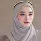 Ilustrasi Inara Rusli dengan Hijab/https://www.instagram.com/mommy_starla