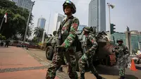 Koarmabar TNI AL Turunkan 6 Kapal Perang Amankan KAA