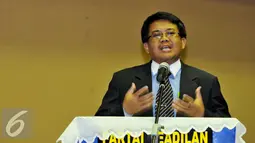 Presiden PKS, Sohibul Imam memberikan pemaparannya saat Seminar Kebangsaan 70 Tahun Kemerdekaan Indonesia, Jakarta, Rabu (26/08/2015). Diskusi dilandasi rasa tanggung jawab partai untuk mengokohkan semangat nasionalisme. (Liputan6.com/Andrian M Tunay)