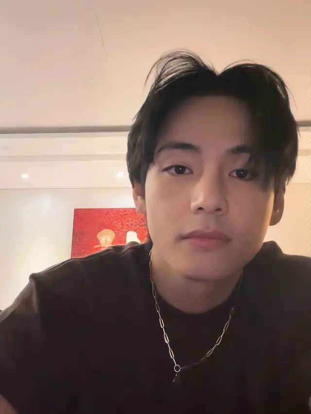 V BTS