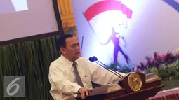 Gubernur BI, Agus Martowardojo menyampaikan kata sambutan saat menandatangani nota kesepahaman antara BI dan BNN di Jakarta, Senin (15/8). Kerjasama dilakukan untuk pencegahan penyebaran narkoba pada SDM BI. (Liputan6.com/Immanuel Antonius)