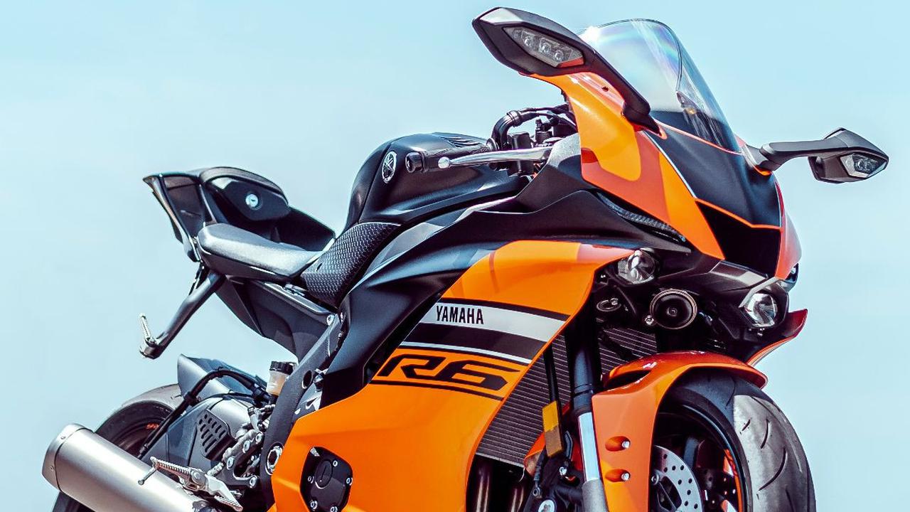 3. Sepeda motor sport