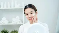 Cara Membuat Kulit Kenyal, Pentingnya Menjaga Hidrasi Kulit Setiap Hari