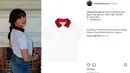 Selanjutnya, Nikita Willy memakai kaus berkerah yang bermerek Gucci juga. Dan untuk memilikinya, Niki pun harus mengeluarkan uang sebesar Rp. 2.187. 810. (Instagram/nikitawillycloset)