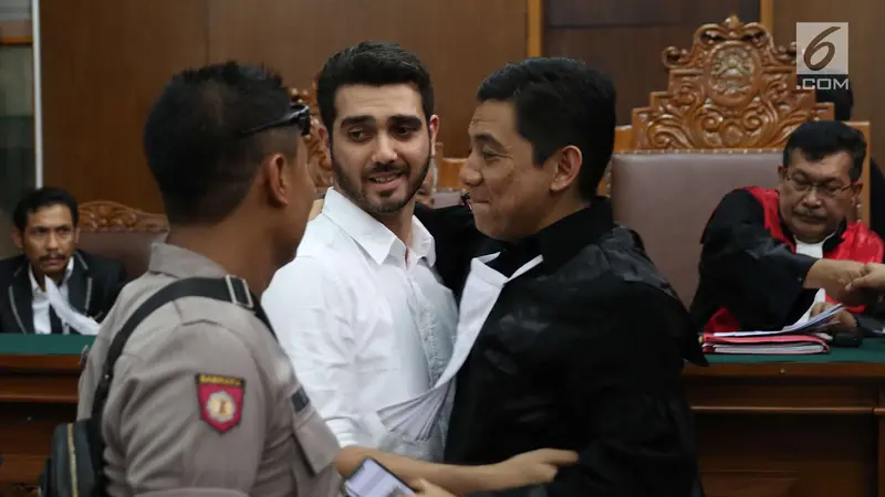 Fachri Albar Divonis Tujuh Bulan Rehabilitasi