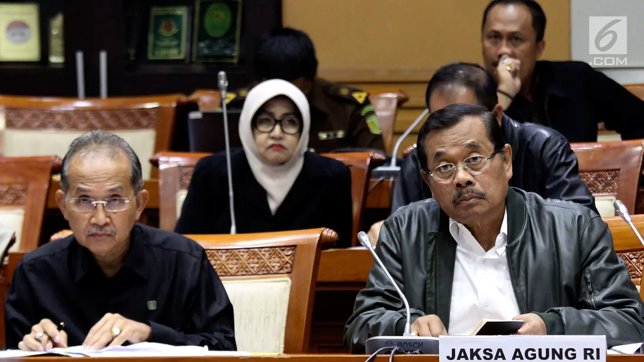 Jaksa Agung HM Prasetyo Raker Dengan Komisi III DPR RI