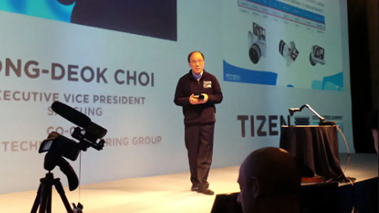 amsung-tizen-131112b.jpg