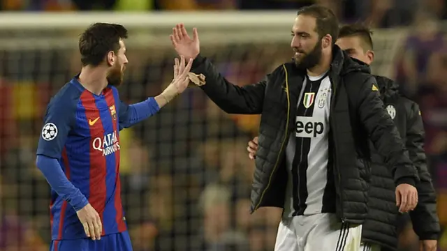 FOTO: 5 Pemain yang Pernah Serumput Bareng Ronaldo dan Messi