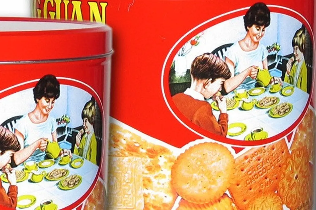 Alasan Kemana Si Ayah di Lukisan Biskuit Kong Guan
