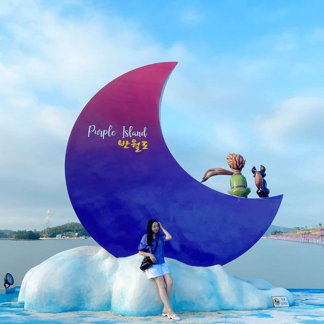 Identik Dengan Warna Ungu Ini 6 Potret Purple Island Yang Bikin Kagum Hot Liputan6 Com