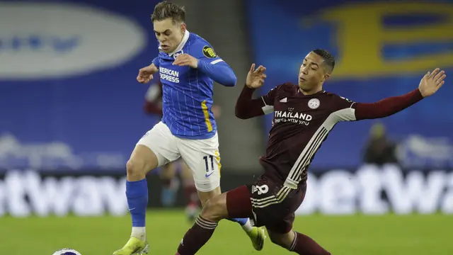 FOTO: Leicester City Tundukkan Brighton and Hove Albion 2-1 - Leandro Trossard; Youri Tieleman