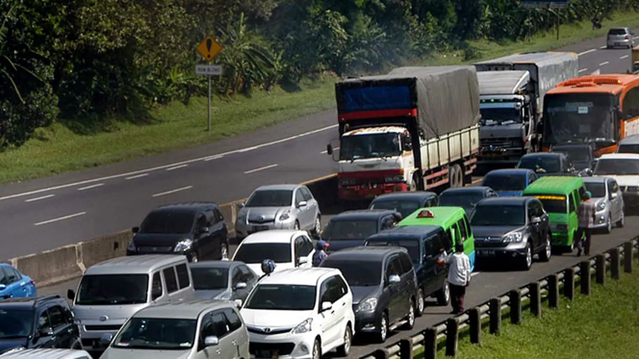 Mulai 5 Juni 2023, tarif tol Cipularang dan Padaleunyi, Jawa Barat, naik.
