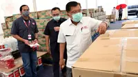 Saat meninjau Gudang Darurat Penanganan COVID-19 PMI di Jakarta, Selasa (5/1/2021), Ketua Umum PMI Jusuf Kalla menegaskan, meski vaksin COVID-19 sudah ada, PMI tetap mengupayakan pencegahan virus Corona. (Dok Humas Palang Merah Indonesia/PMI)