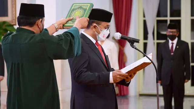 Pelantikan Ivan Yustiavandana sebagai Kepala Pusat Pelaporan dan Analisis Transaksi Keuangan (PPATK) Masa Jabatan Tahun 2021-2026. Foto: (Muchlis Jr - Biro Pers Sekretariat Presiden)