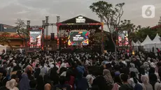 Ribuan muda mudi memadati Pertamina Weekend Fest 2024 di QBig BSD, Kabupaten Tangerang, Banten, Minggu (7/7/2024). (Liputan6.com/Angga Yuniar)