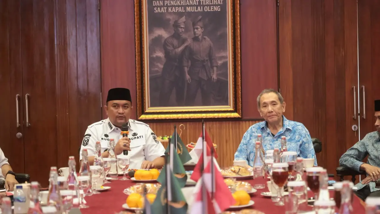 Jusuf Hamka saat bertemu Bupati Bogor Rudy Susmanto, di Cibinong, Bogor, Rabu (5/8/2026). Dok