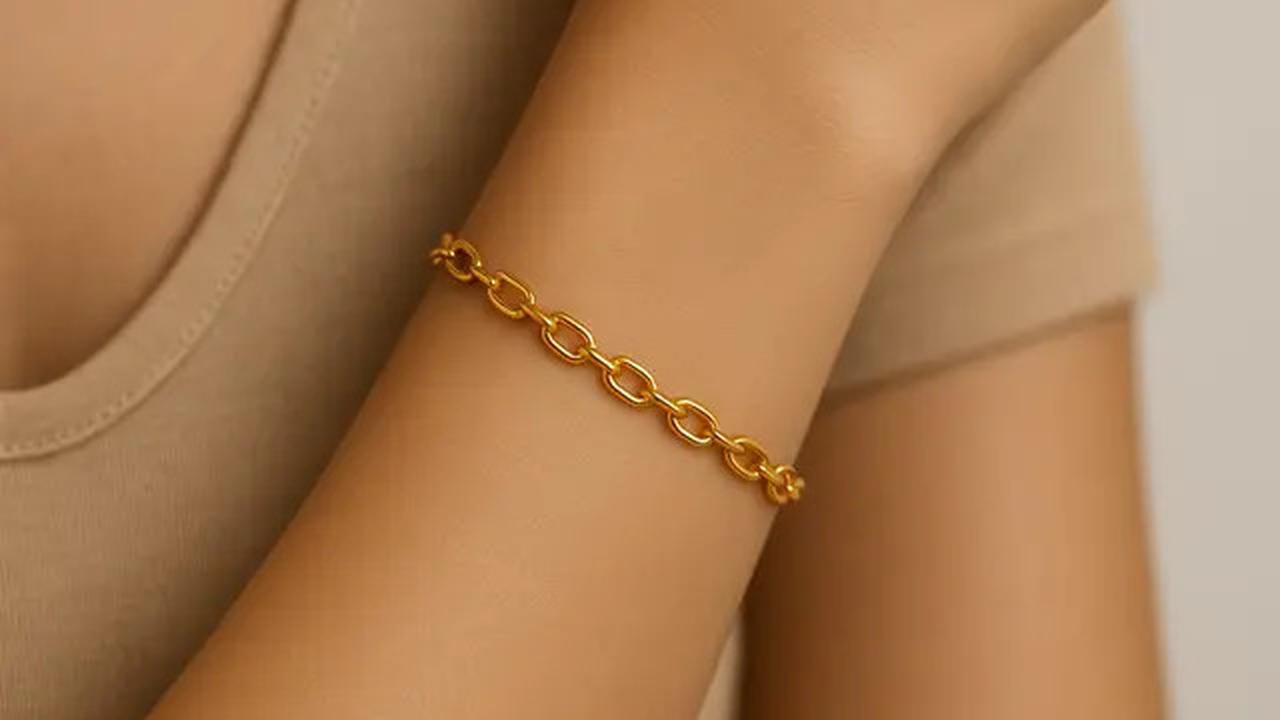 7 Rekomendasi Gelang Emas 24 Karat 1 Mayam Minimalis dan Stylish 2025,Cocok untuk Penggunaan Harian dan Investasi