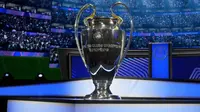 Trofi Liga Champions (c) AP Photo/Gregorio Borgia