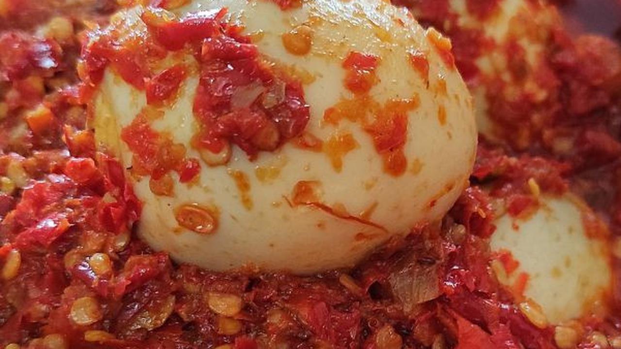 Telur Balado Pedas Manis, Sensasi Rasa yang Menggoda Selera!