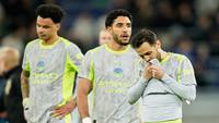 Raut kekecewaan para pemain Manchester City usai hasil imbang 3-3 kontra Everton pada laga pekan ke-35 Premier League, Selasa (05/05/2026) dini hari WIB. (AP Photo/Dave Thompson)