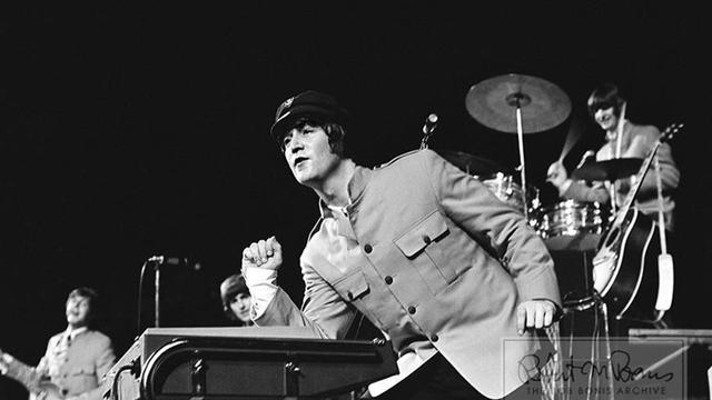 10 Foto Langka The Beatles yang Belum Pernah Dilihat Publik