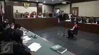 Tersangka pembunuhan Wayan Mirna Salihin, Jessica Kumala Wongso menjalani sidang lanjutan di PN Jakarta Pusat, Selasa (21/6). Agendanya, pembacaan jawaban Jaksa Penuntut Umum (JPU) terkait eksepsi atau nota keberatan Jessica. (Liputan6.com/Faizal Fanani)