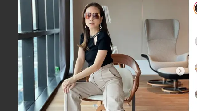 Madam Pang juga mendistribusikan tas Hermes.
