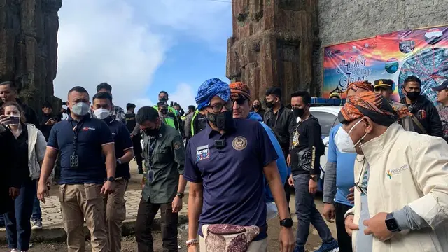 Menteri Pariwisata dan Ekonomi Kreatif, Sandiaga Uno, mengunjungi Desa Wisata Sembungan yang terletak di Kecamatan Kejajar, Kabupaten Wonosobo, Jawa Tengah, Minggu (4/7/2022) (Istimewa)