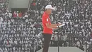 Gubernur Jawa Tengah, Ganjar Pranowo, saat acara perayaan Hari Olahraga Nasional ke-34 di Stadion Dr. H. M. Soebroto, Magelang, Sabtu (9/9/2017). Haornas tahun ini mengangkat tema "Olah Raga yang Menyatukan Kita". (Bola.com/Dorojatun)  