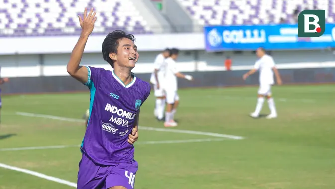    Pendekar Cisadane Mengamuk! Persita Hajar Arema dalam Drama 5 Gol yang Bikin Jantung Copot!   Gol! Gol! Gol! Persita dan Arema Sajikan Pertandingan Gila di BRI Liga 1!   5 Gol, Comeback Dramatis, dan Air Mata: Persita Vs Arema Jadi Laga Terbaik Musim Ini?   Persita Feature image