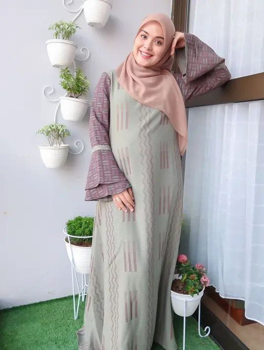 Vebby Palwinta (Instagram/Vebby Palwinta)