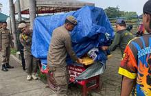 Satpol PP Kota Tangerang Tertibkan PKL Sepanjang Cisadane, Jaga Kebersihan dan Ketertiban Umum