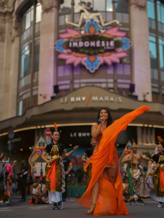 [Fimela] Anggun C Sasmi