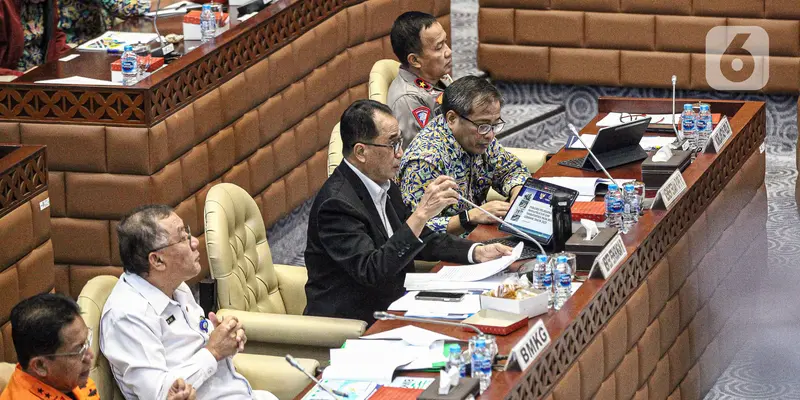 Bersama Komisi V DPR, Kemenhub Evaluasi Pelaksanaan Arus Mudik dan Balik Lebaran 2023