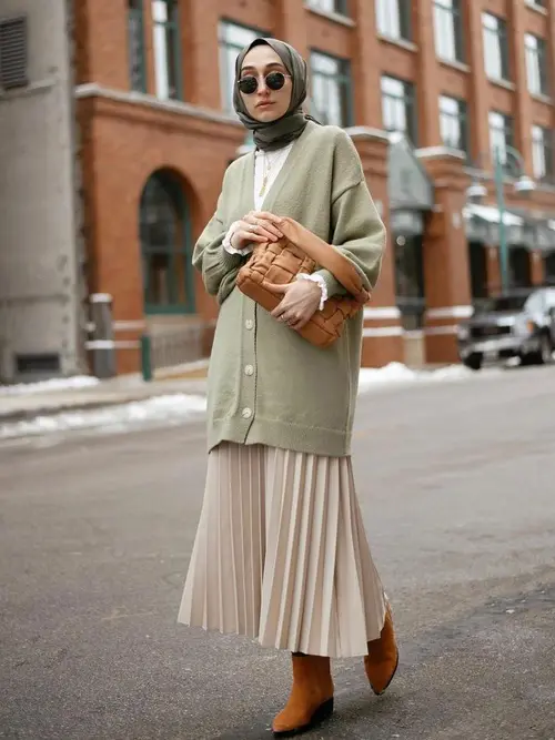 Style hijab top rok casual