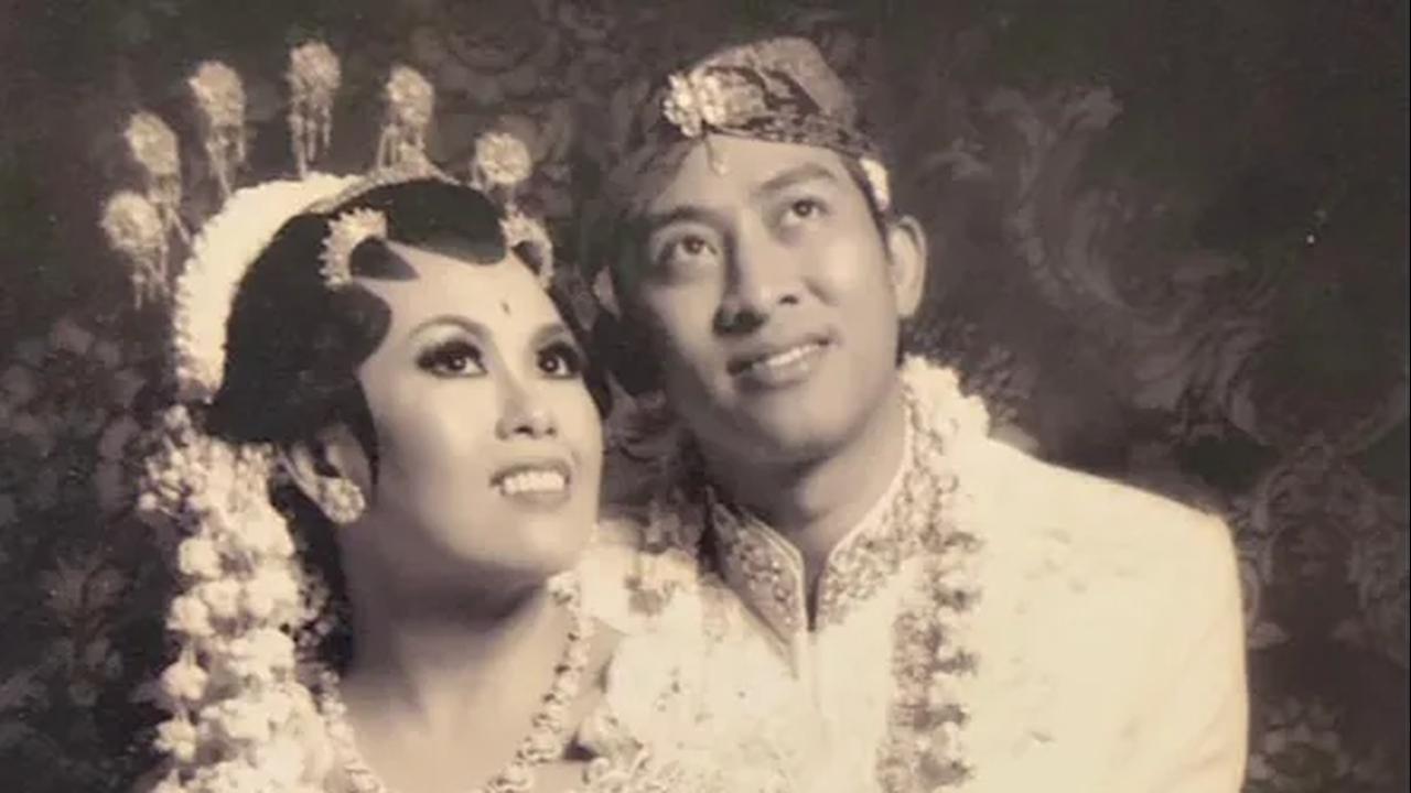 Tokoh ini bersama Barisan Kader (Barikade) Gus Dur resmi memberikan dukungan ke bakal calon presiden dan calon wakil presiden, Ganjar Pranowo-Mahfud MD.