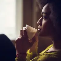 Berbohong demi kebaikan boleh saja, tapi kalau hampir setiap hari dia memberikan alasan yang sama, maka kamu patut curiga. (Foto: rd.com)