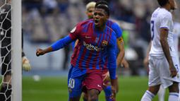 Ansu Fati yang kini tengah dipinjamkan Barcelona ke Brighton and Hove Albion mampu mencetak satu gol di ajang Piala Super Spanyol 2021/2022 saat Barcelona kalah 2-3 dari Real Madrid di laga semifinal (12/1/2022). Saat itu ia baru berusia 19 tahun, 2 bulan dan 12 hari. (AFP)