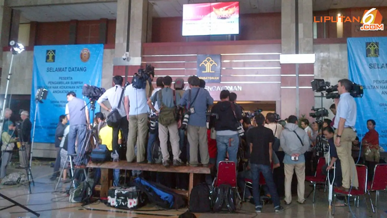 wartawan-asing-kemenkumham-140207b.jpg