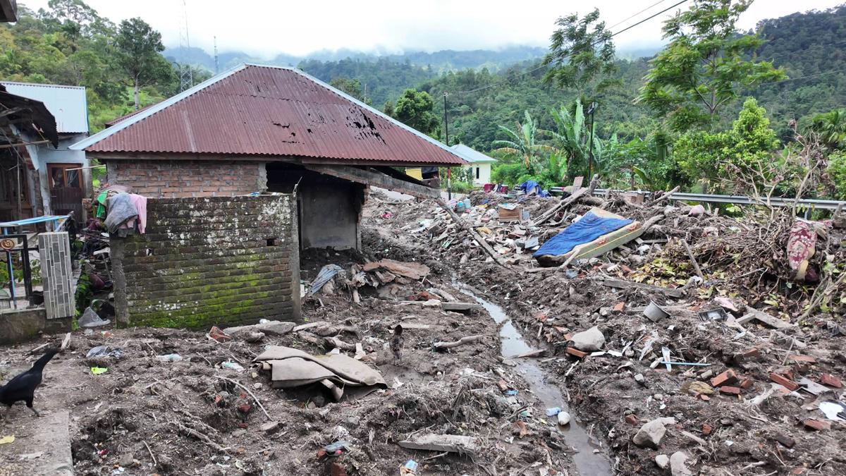 Akses Jalan Terputus, Warga Terdampak Bencana Sumatera Tetap Dapat BLT Kesra