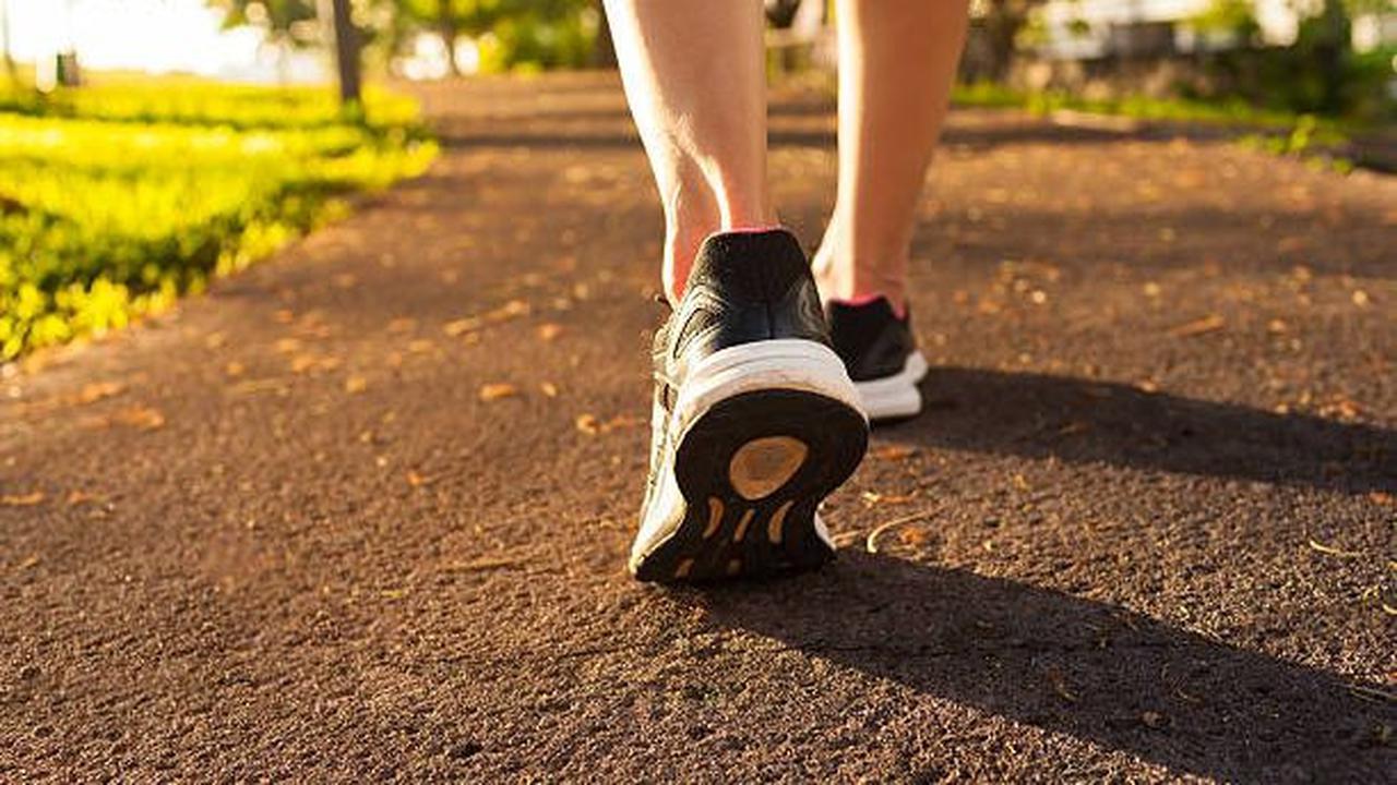 <b>8. Gunakan pengaman kaki</b><br>