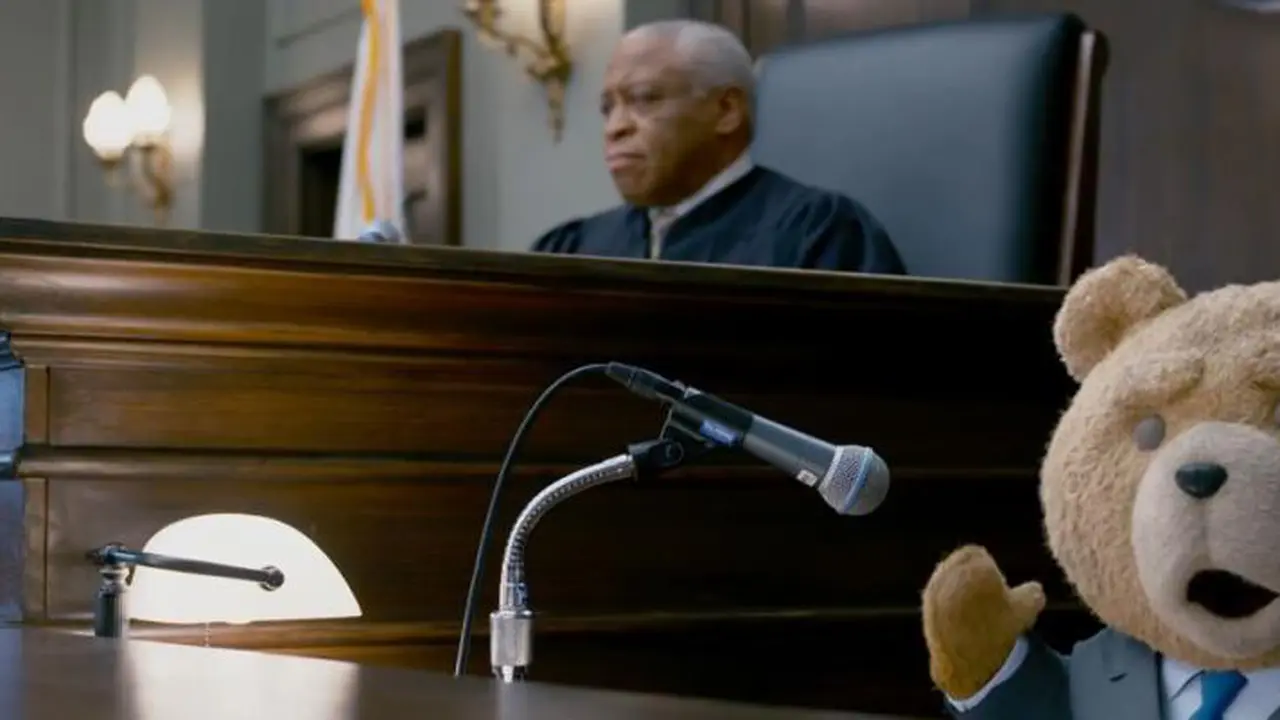 Boneka Beruang Ini Ikuti Sidang di Pengadilan dalam Trailer Ted 2