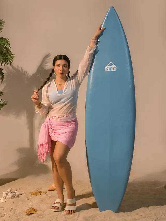 Outfit casual dan effortless ala Shalom Razade