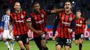 Penyerang Eintracht Frankfurt, Andre Silva, merayakan gol yang dicetaknya ke gawang Hertha Berlin pada laga lanjutan Liga Jerman di Olympiastadion, Sabtu (26/9/2020) dini hari WIB. Frankfurt menang 3-1 atas Hertha Berlin. (AFP/Odd Andersen)