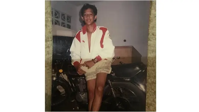 5 Potret Jadul Andre Taulany, Khas dengan Rambut Gondrong